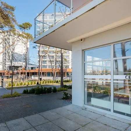 Porta Mare Sea View By Renters Prestige *