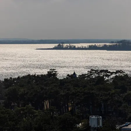 Porta Mare Sea View By Renters Prestige Apartment *